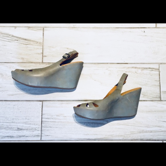 KORK-EASE🌹Luxurious Leather Wedges!🌹NWOT! - Picture 2 of 4